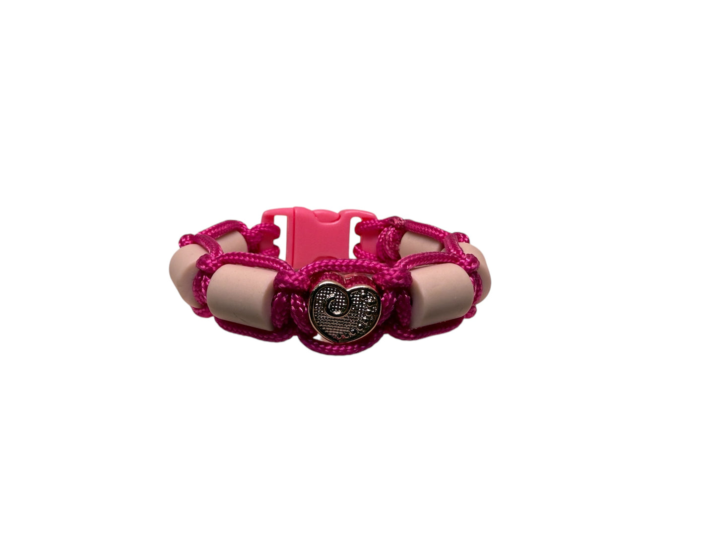 Giftfria fästingarmband till människor