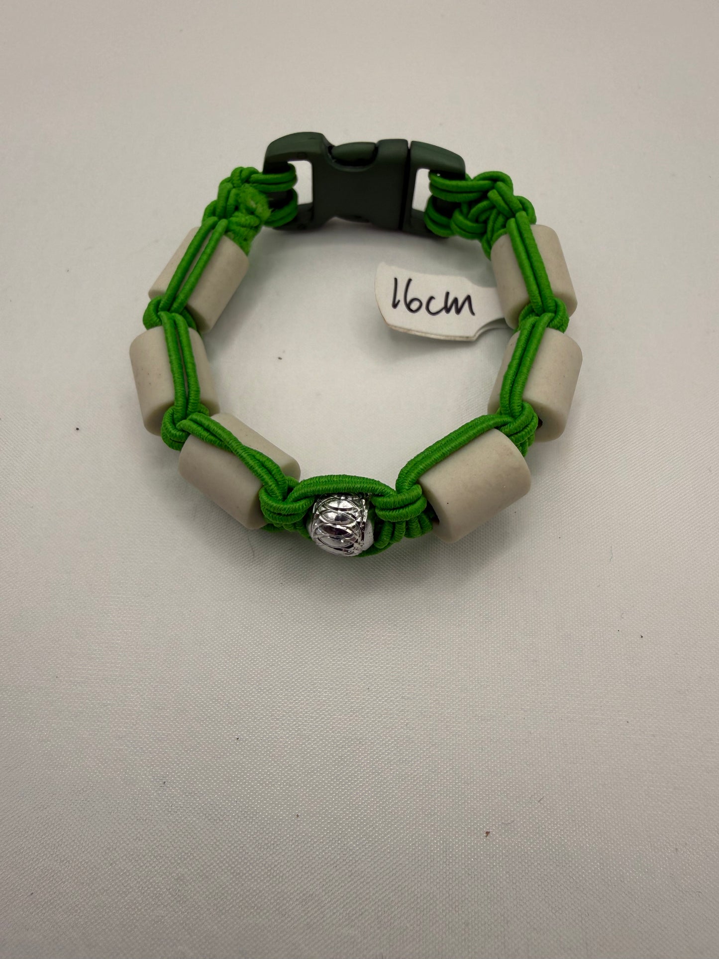 Giftfria elastiska fästinghalsband/armband till katt och människa